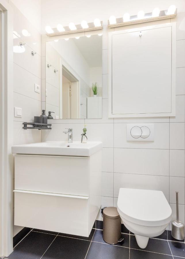 Feel Home Superior # Free Parking # Balcony # Ac Budapest Exteriör bild